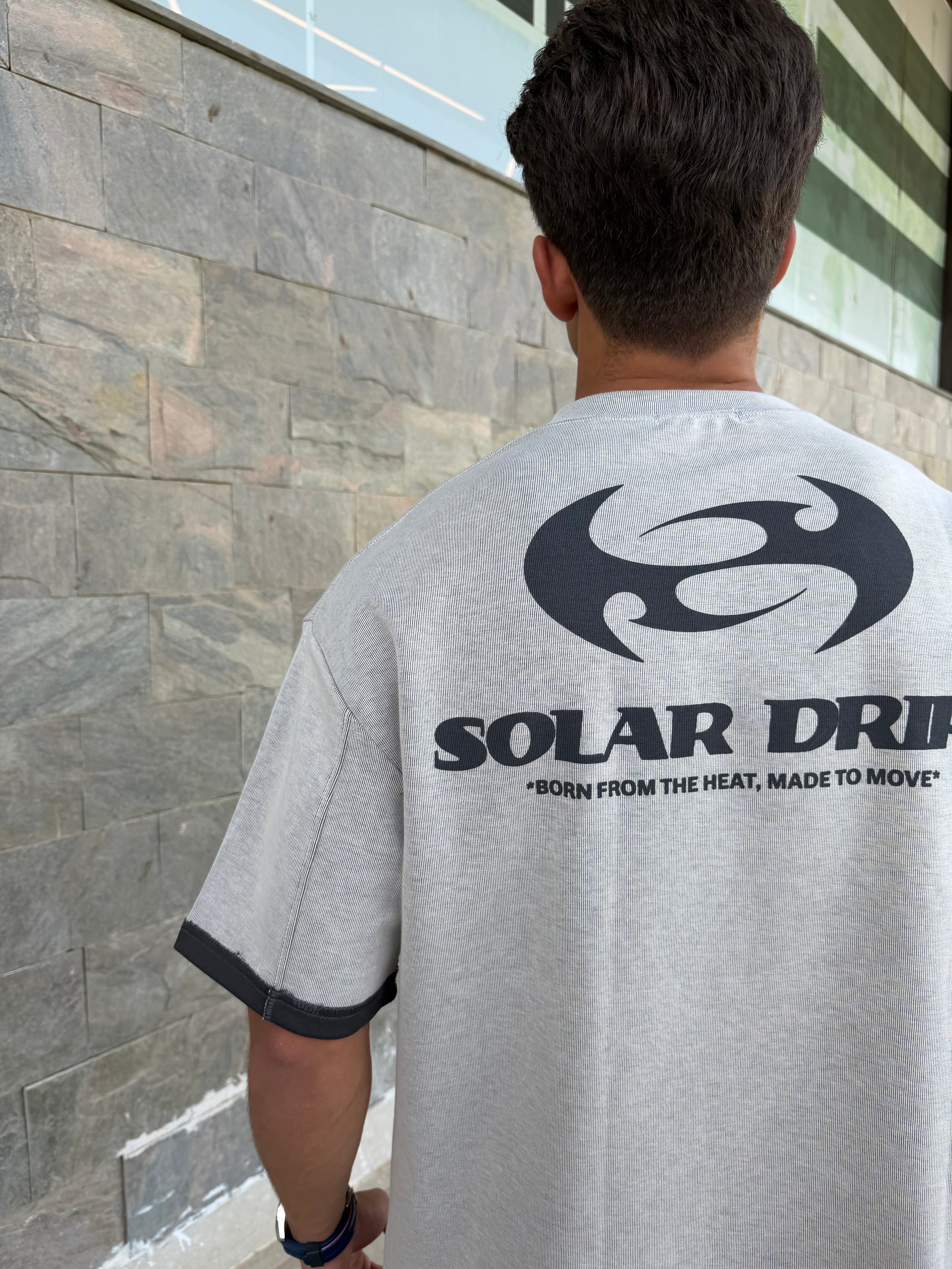 Solar Drift Tee - Grey/ Olive Green